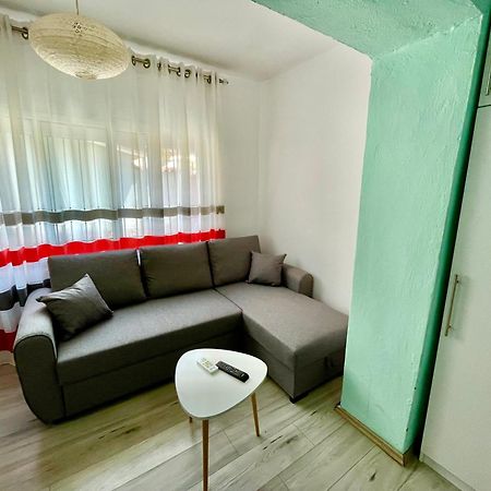 Superb Studio Apartment Near To The City Center Tirana Exterior photo